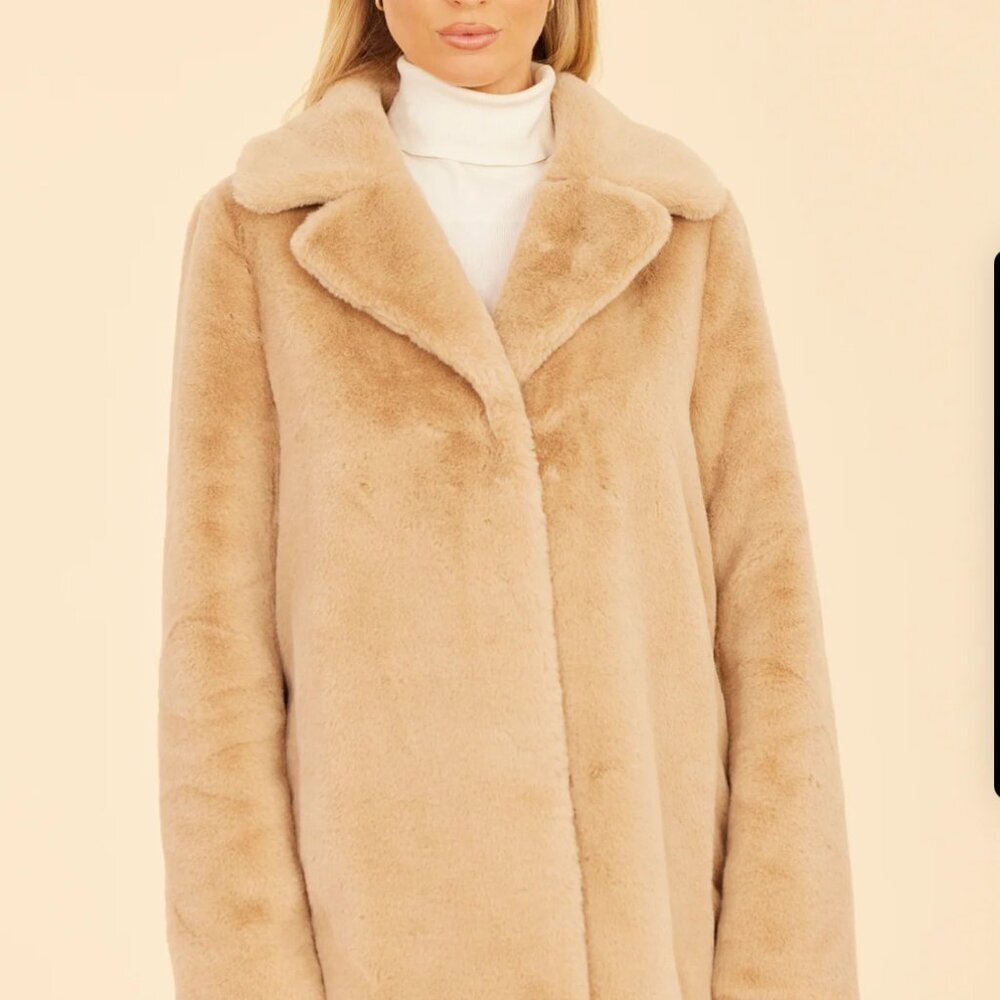 Dolce Cabo-Mid-Length Faux Fur Coat